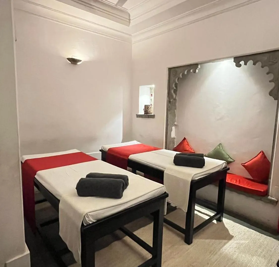 ****  Madri Retreat - Heritage Boutique Hotel With Pool Udajpur Indie